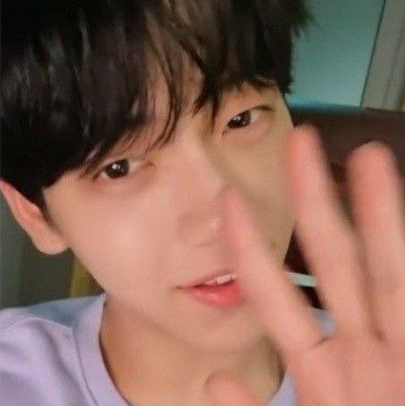 Txt Soobin Cute, Bad Songs, You're So Pretty, Choi Soobin, Smile Everyday, Big Crush, Txt Soobin, Cute Smile, Imaginary Friend