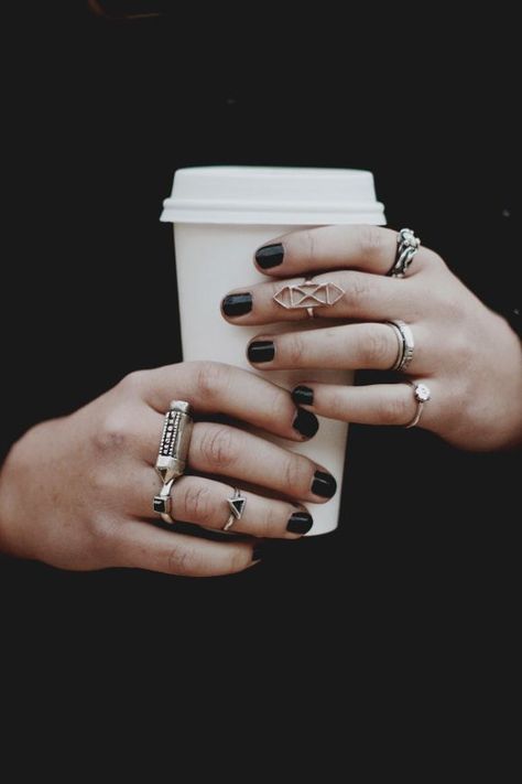 The Bling Ring, Yennefer Of Vengerberg, No Rain, All Black Everything, Put A Ring On It, Dieselpunk, Nail Polishes, Mode Inspiration, Black Nails