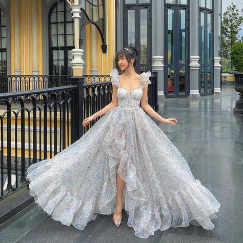 cottagecore dress Ball Gowns Cottagecore, Cottagecore Gowns, Flowy Ball Gown, Cottagecore Prom Dress, Prom Dresses Aesthetic, Ethereal Cottagecore, Dreamy Cottagecore, Flowy Prom Dresses, I Need Your Love