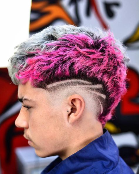 Mens Dyed Hair, Mullet Dyed Hair, Hair Tattoo Men, Fohawk Haircut, Fade Haircut Designs, Hair Stripes, Curly Hair Fade, Short Hair Designs, Hair Colour Design