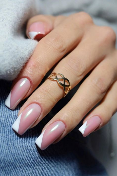 Diagonal Nail Design, Fall Nail Idea, Nail Art Winter, Diagonal Nails, Women Nail Art, Nail Art Idea, Cute Nail, Nail Idea, Art Winter