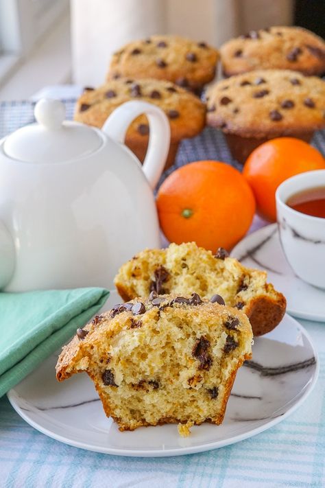 Orange Cake With Chocolate Chips, Chocolate Orange Muffins, Orange Chocolate Chip Muffins, Gourmet Muffins, Scones Breakfast, Applesauce Muffins, Jumbo Muffins, Orange Muffins, Rock Recipes