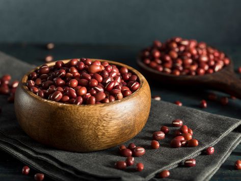 Adzuki Beans: Nutrition, Benefits and How to Cook Them Azuki Bean Recipes, Adzuki Bean Recipe, Healthy Beans, Azuki Bean, Adzuki Beans, Red Bean Paste, Bean Paste, Kidney Beans, Red Beans