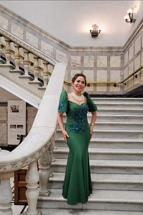 Green Filipiniana Gown, Green Filipiniana, Filipiniana Dress Modern For Oath Taking, Catriona Gray Filipiniana, Reyna Elena Gown Philippines, Filipiniana Baro't Saya, Filipiniana Gown, Modern Filipiniana Dress, Wedding Motif