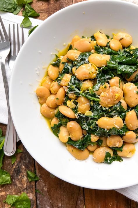 Garlic Butter Beans with Spinach | HEALTHY & Delicious 20 Minute Recipe Spinach Healthy, Make Garlic Butter, Bean Rice, Love Dairy, Canned Butter, Guest Ideas, Beans Beans, Tapas Recipes, 20 Minute Recipes