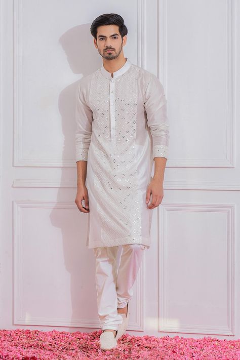 Off White Kurta For Men, White Kurta Men, Mirror Work Design, Chikan Kurta, Intricate Mirror, Pajama Men, Simple Kurta, Silk Kurta Set, Wedding Kurta