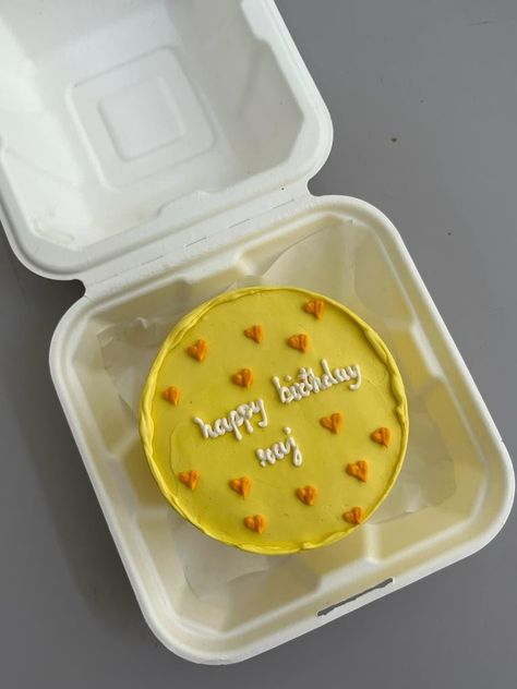 Mango flavoured bento cake. #cutecake | #cakedesign | #birthdaycake | #yellowcake | #bentocake | #smallbirthdaycake | #birthdaycakeinspo | #prettycake | Mango Bento Cake, Mango Flavour Cake Design, Yellow Bento Cake Design, Yellow Bento Cake, Small Birthday Cakes, Bento Cake, Mango Flavor, Yellow Cake, Small Cake