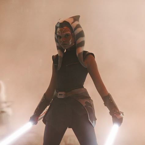 Ahsoka Tano Aesthetic, Ahsoka Icon, Aesthetic Star Wars, Ahsoka Series, Star Wars Series, Ashoka Tano, Aesthetic Star, Star Wars Canon, Star Wars The Clone Wars