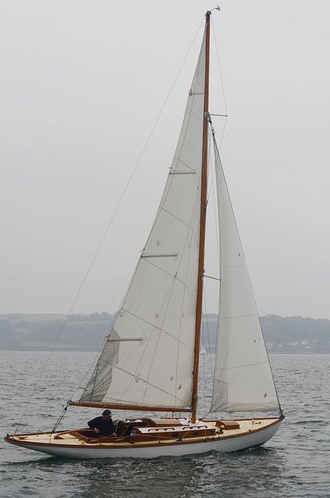 Sun Sail, Classic Sailing, Foto Transfer, Sailing Yachts, Classic Yachts, Sailing Vessel, Sailing Boats, Sail Boats, Sailing Boat