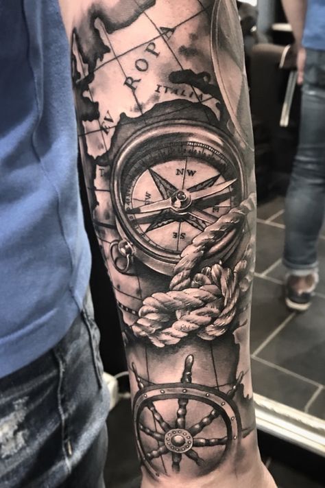 Tatoo Tattoos Arm Mann, Ship Tattoo Sleeves, Nautical Compass Tattoo, Compass And Map Tattoo, Rope Tattoo, Tatuaje Trash Polka, Compass Tattoo Men, Nautical Tattoo Sleeve, Navy Tattoos