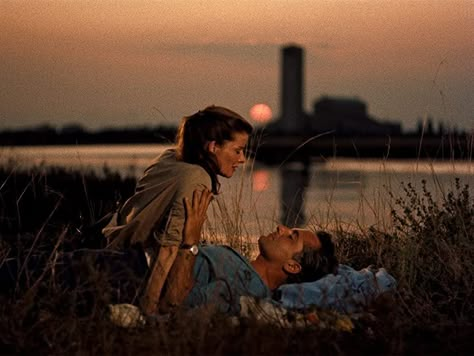 Summertime (1955) Summertime Movie, Sunset Romance, Romance Movie Scenes, David Lean, Beautiful Cinematography, Criterion Collection, Katherine Hepburn, London Film, Simpler Times