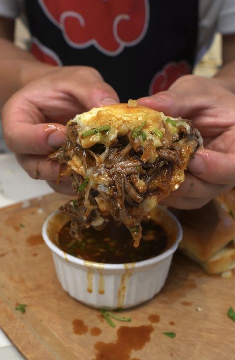 Birria Taco Casserole, Beef Birria Sliders, Birria Burger, Birria Sliders, Finger Snacks, Chipotle In Adobo Sauce, Healthy Meats, Burger Sliders, Slider Buns