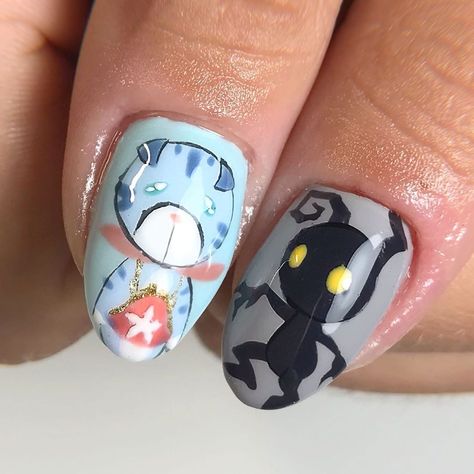 Kingdom Hearts Nail Art, Final Fantasy Nails, Kingdom Hearts Nails, Fantasy Nails, Diy Acrylic Nails, Heart Nail Art, Heart Nails, Kingdom Hearts, Nails Nails