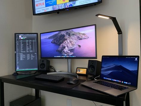 Home office setup w / MacBook Pros and dual monitors : macsetups Vertical Monitor, Multiple Monitor Setup, Dual Monitor Desk, Diy Desk Plans, Monitor Setup, Dual Monitor Setup, Tiny Home Layout, Diy Computer Desk, Best Home Office Desk