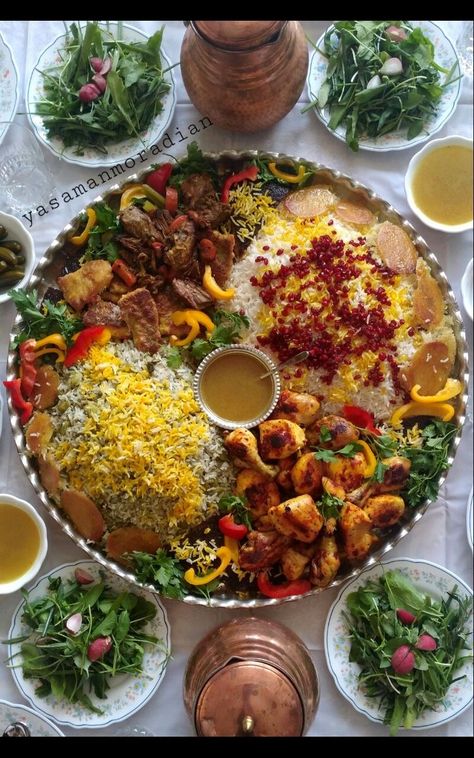 Persian Food Design, Food Persian, Persian Food Iranian Cuisine, Jeweled Rice, Afghanistan Food, Afghan Food Recipes, Iran Food, Iranian Cuisine, Persian Cuisine