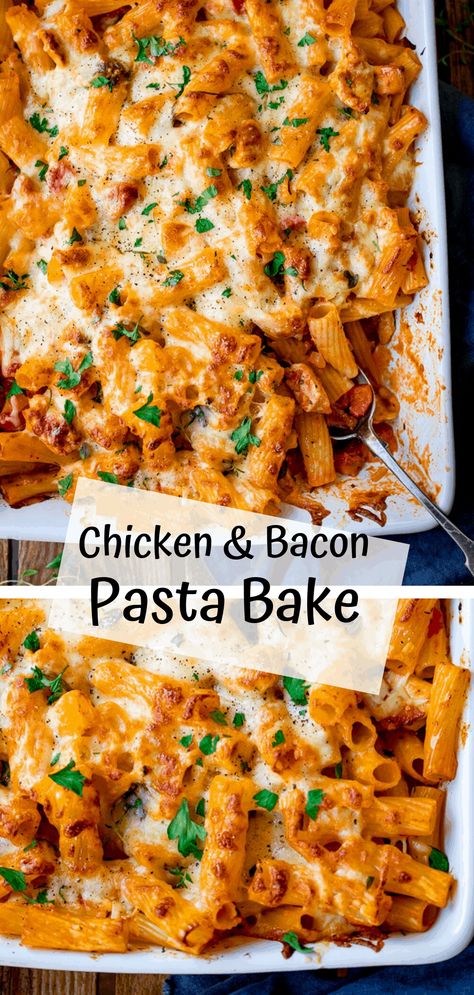 AMAZING Cheesy Pasta Bake With Chicken And Bacon - a family favourite (and it makes great leftovers too!). #OnePotMeals #PastaBake Pasta Bake With Chicken, Chicken And Bacon Pasta, Baked Chicken Pasta Recipes, Bacon Pasta Recipes, Bacon Pasta Bake, Cheesy Pasta Recipes, Garlic Chicken Pasta, Cheesy Pasta Bake, Chicken Bacon Pasta