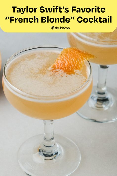 Taylor Swift’s new favorite cocktail, a French Blonde, is taking over social media. French Blonde Drink, French 77 Cocktail Recipe, French Blonde Cocktail, Taylor Swift Recipes, French Blonde Cocktail Recipe, Vanilla Cocktails, Taylor Swift Cocktails, Cosmo Drink, French Blonde