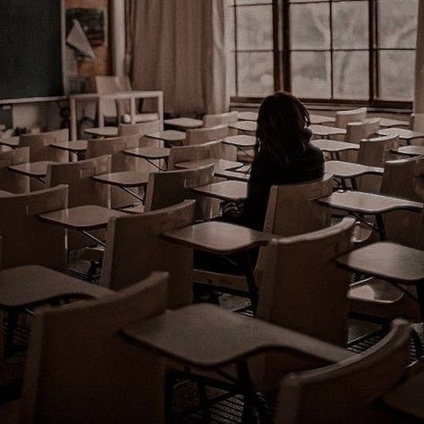 Empty School Aesthetic, Letters To The Lost, Realistic Aesthetic, One Of Us Is Lying, Night School, Derry Girls, Highschool Aesthetic, Bad Blood, The Fault In Our Stars