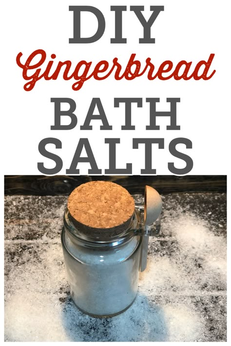 Holiday Bath Salts, Christmas Bath Salts, Christmas Soap Ideas, Christmas Goody Bags, Scrubs Recipes, Bath Salt Recipe, Homemade Sugar Scrubs, Gingerbread Dolls, Things To Gift