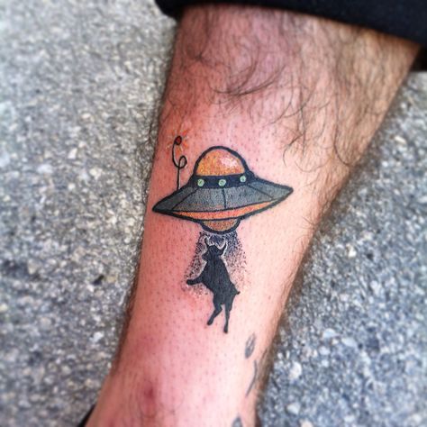 High Tattoo, Cow Icon, Ufo Tattoo, Neo Tattoo, Cow Tattoo, Jupiter Florida, Cute Alien, Space Girl, Tat Ideas