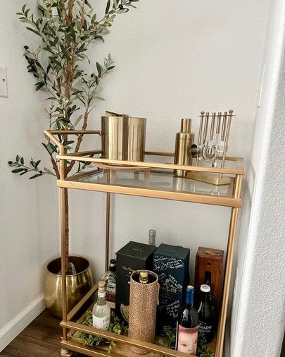 Studio Mcgee Bar Cart, Neutral Bar Cart, Bar Cart Gold, Target Bar Cart, Round Bar Cart, Bar Cart Inspiration, Gold Bar Cart Styling, College Living Rooms, Cocktails Cart