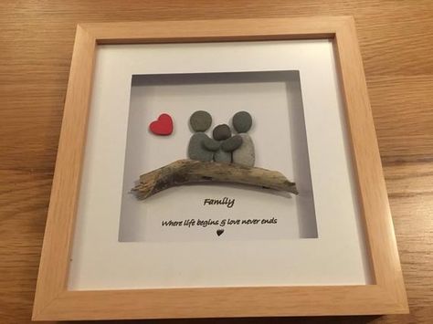 Friends Are Like Stars, Good Friends Are Like Stars, Golden Diamond, Pebble Art Family, Cardboard Gift Boxes, Pebble Pictures, Sea Glass Crafts, Friends Are Like, Sea Glass Art