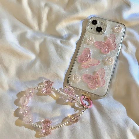 Flower Butterfly Phone Case 🌼💖 Elevate your phone's style with our kawaii sweet Flower Butterfly Phone Case! 🌈✨ This exquisite accessory goes beyond protection to become a fashion statement. 🦋🌺 Made with top-quality materials, it not only safeguards your phone from scratches, but it also showcases a captivating floral and butterfly design. Indulge in the perfect blend of kawaii sweetness and elegance with our Flower Butterfly Phone Case! 🌟✨ Points Description: ✨ Crafted with premium materials for durability and reliable protection. ✨ Showcases an enchanting floral and butterfly design for added charm and elegance. ✨ Precise cutouts ensure easy access to all ports and buttons. ✨ Provides protection against scratches, dust, and fingerprints. ✨ Compatible with various phone models for v Phone Cases With Charms, Chain Phone Case, Gothic Punk Fashion, Butterfly Phone Case, Kawaii Store, Pink Chain, Iphone 3g, Harajuku Outfits, Pretty Phone Cases