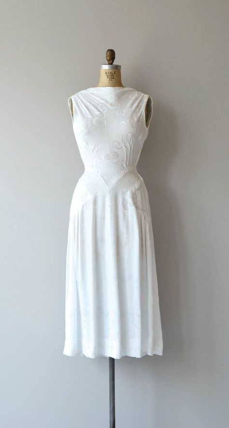 1930s wedding dress