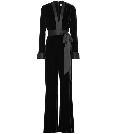 Night Seen, Business Formal Outfit, Black Velvet Jumpsuit, Stylish Business Casual, Metallic Clutch, Diy Clothes Design, Velvet Jumpsuit, Trendy Dress Outfits, Designer Jumpsuits