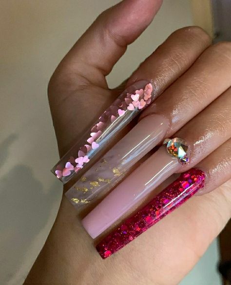 Pink Acrylic Nail Designs, Nail Glow, 3d Acrylic Nails, Bling Nail Art, Vday Nails, Acrylic Nail Shapes, Home Nail Salon, Winter Nails Acrylic, Glow Nails