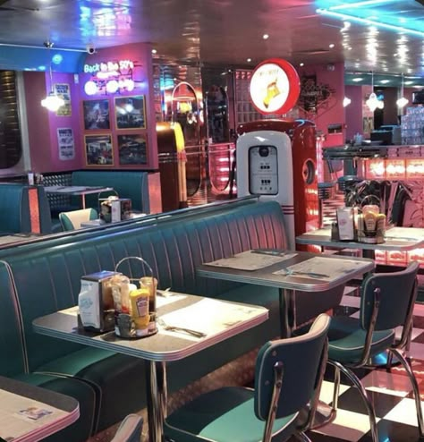 ♪ 80s Cafe Aesthetic, 90s Restaurant Design, 70s Restaurant Aesthetic, Diner Coffee Aesthetic, Poppycore Aesthetic, 80s Restaurant Aesthetic, 80s Pizzaria Aesthetic, 90s Cafe Aesthetic, 80s Bar Aesthetic