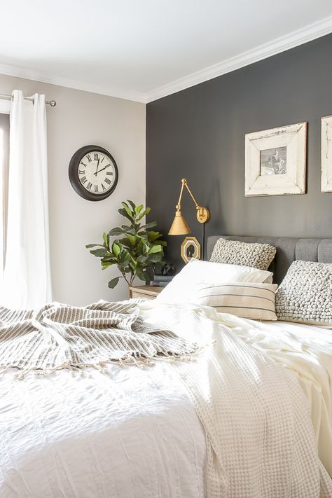 Neutral paint colors for creating a beautiful high contrast home. #sherwinwilliams #paintcolors #modernfarmhouse Neutral Paint Colors, Bedroom Wall Colors, Dekorasi Kamar Tidur, Accent Wall Bedroom, Bilik Tidur, Neutral Paint, Bedroom Paint Colors, Master Bedrooms Decor, Remodel Bedroom