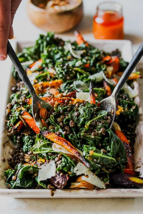 Warm Lentil and Kale Salad with Carrot-Harissa Dressing | Dishing Out Health Roasted Root Veggies, Hearty Lunch, Root Veggies, Winter Salad, Kale Salad, Weeknight Dinners, Healthy Salad Recipes, Vegan Eating, Lentils