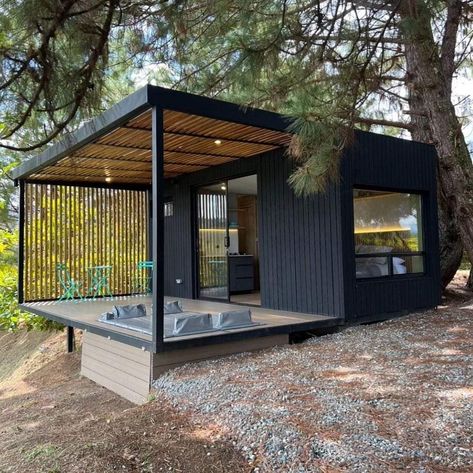 Dröm Hus Planer, Tiny Container House, Backyard Office, A Frame House, Container House Design, Tiny House Cabin, Cabin In The Woods, Tiny House Plans, Prefab Homes