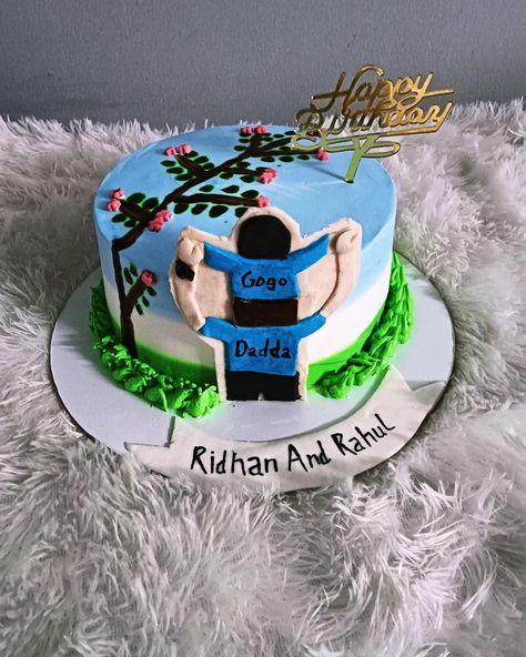 Father Son Theme Cake 🧑‍🍼🩵 This Father's Son theme cake is a chocolate flavour cake.I make It in half kg . Handmade topper of Father and son duo. Looking so stunning and very beautiful how a father and sons compatibility. Delivery available in 📍Delhi and Delhi NCR Follow @Naavjotbaake more ideas Do save and share this post. #naavjotbaake #delhibaker #delhi# #kamlanagar#instragram #homebaker #homebakery #father #fathercake #fathersday #chocolate #explore #explorepage #dad #dadcake Father Daughter Cake Designs, Cake Design For Fathers Day, Cake For Father Birthday My Dad, Happy Fathers Day Cake Designs, Happy Father's Day Cake Idea, Home Bakery, Father And Son, Chocolate Flavors, Themed Cakes