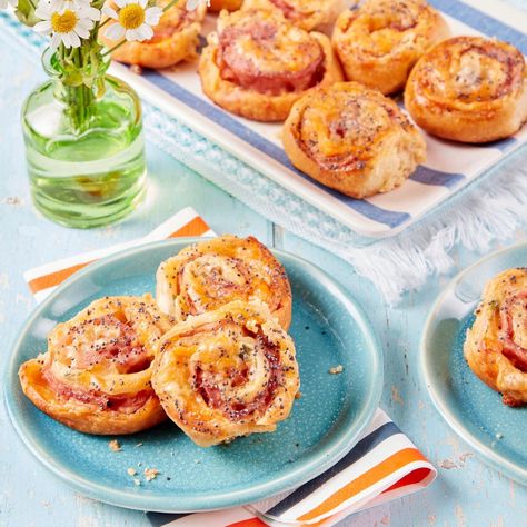 ham and cheese pinwheels recipe Ham Cheese Pinwheels, Roll Up Sandwiches, Easy Make Ahead Appetizers, Tasty Appetizers, Ham And Cheese Pinwheels, Fresh Ham, Cheese Pinwheels, Canned Ham, Make Ahead Appetizers