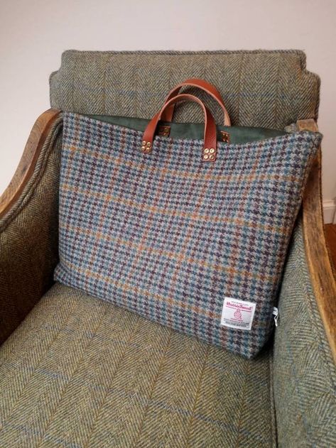 HouseofTweed - Etsy Recycled Sailcloth, Tweed Bag, Wool Bags, Diy Bag Designs, Green Tweed, Embroidered Cushions, Tweed Fabric, Harris Tweed, Fabric Bags