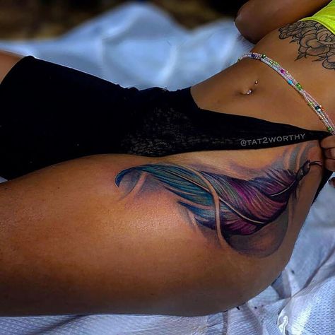 22 Tattoo Ideas, Tattoo Ideas For Dark Skin, Side Thigh Tattoos Women, Body Tattoo Ideas, Feather Tattoo Black, Side Body Tattoo, Feather Tattoo Colour, Dark Skin Tattoo, Side Tattoos Women