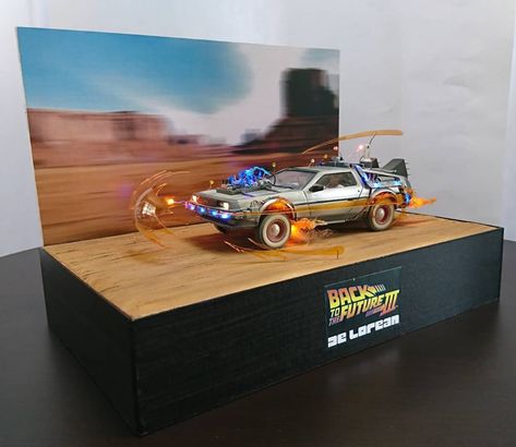 Back To The Future Delorean, Dmc Delorean, Delorean Time Machine, Model Cars Building, From Movie, Lego News, Custom Hot Wheels, Polar Light, Model Cars Kits