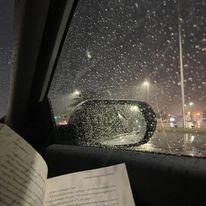 Rain Window, Find Your People, Night Rain, Windows Wallpaper, Photography Shoot, Pregnancy Photography, Late Night Drives, Rainy Night, Cool Books