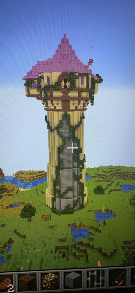 Rapunzel Castle Minecraft, Disney Inspired Minecraft Builds, Disney Minecraft Houses, Disney Princess Minecraft Houses, Rapunzels Tower Minecraft Tutorial, Minecraft Building Ideas Disney, Minecraft Princess House, Princess Tower Minecraft, Disney Minecraft Ideas