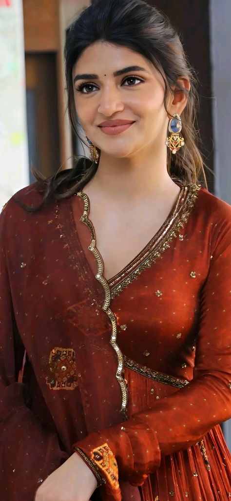 Sree Leela, Bollywood Glamour, Allu Arjun Hairstyle, Prettiest Celebrities, Bollywood Hairstyles, Beautiful Dresses Short, Bollywood Girls, Indian Actress Hot Pics, Beautiful Smile Women