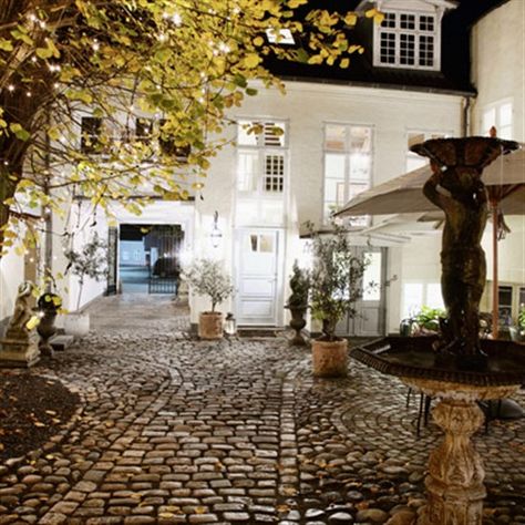 cobblestone courtyard Aarhus Denmark, Magic Places, Hotel Villa, Modern Vintage Home, Dream Backyard, Front Yard Landscaping Design, Aarhus, Dream Home Design, Scandinavia