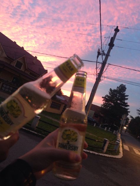 Somersby Aesthetic, Pink Sunset Aesthetic, Aesthetic Night Life, Playlist Photos, Night Terrors, Sunset Pink, Fav Person, Night Terror, Problem Solver