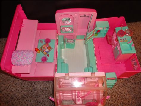 Barbie Camper Camping Barbie, Barbie Camper Van, Barbie Camper, Barbie 1990, Barbie Car, Barbie 90s, 90s Toys, Im A Barbie Girl, Childhood Days