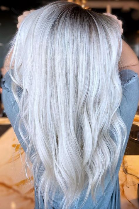 Getting these partial highlights on icy white blonde hair made by blonde and balayage specialist Maren (@styled_by_maren) will make you stand out among the trendiest hairstyles today. Hit that link to discover our list of trendy icy blonde hair ideas. #icyblondehair #icyblondehairstyles Icy Blonde Hair Color, Icy Blonde Balayage, Icy Hair, Ice Blonde Hair, Partial Highlights, Platinum Blonde Hair Color, Icy Blonde Hair, Silver Blonde Hair, Summer Blonde