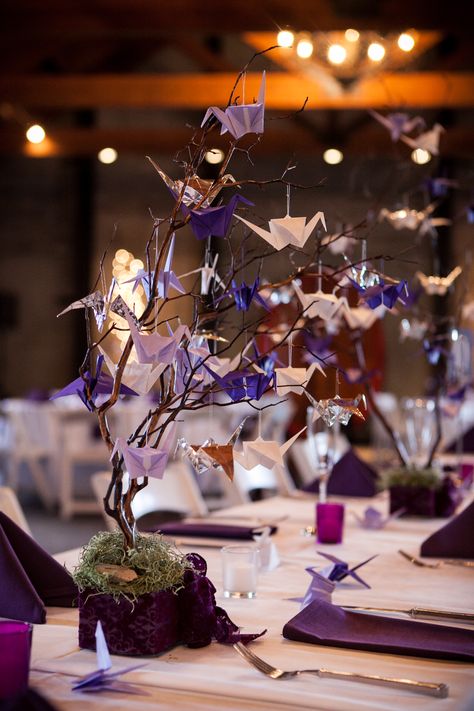 Paper Crane Reception Dinner Centerpieces Wedding Origami, Paper Crane Wedding, Crane Wedding, Spring Wedding Outfit, Dinner Centerpieces, Origami Wedding, Laid Back Wedding, Paper Cranes, Japanese Wedding