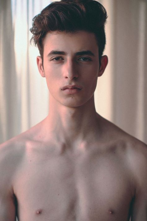 Oscar Kindelan Img Models, Paris London, Haircuts For Men, Barber Shop, Mens Hairstyles, Milan, Sydney, I Am Awesome, Hair Cuts