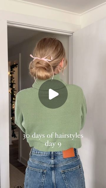 bayleigh barnes on Instagram: "the cutest hairstyle for turtlenecks and scarves this winter ❄️☃️☺️🌲✨🎀 #hairtutorial #winterhairstyles #christmashair #ribbonhair" Hair For Turtleneck, Hairstyle For Turtleneck, Turtle Neck Hairstyles Hair, How To Style Hair With Turtleneck, Hairstyles With Turtlenecks, Hairstyle For Turtle Neck Outfit, Hairstyles For Turtlenecks, Turtleneck Hairstyle, Turtle Neck Hairstyles