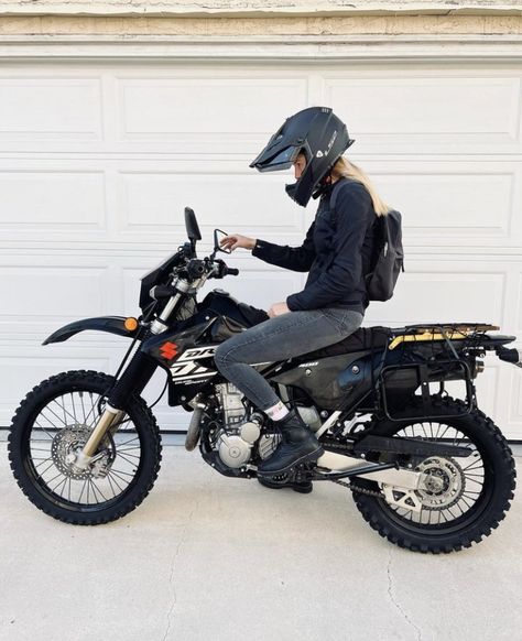 Dual Sport Motorcycle Adventure, Adventure Bikes Dual Sport, Dual Sport Motorcycle, Biker Aesthetic, Sport Motorcycle, Dual Sport, Adventure Motorcycling, Bikes Girl, Adventure Bike